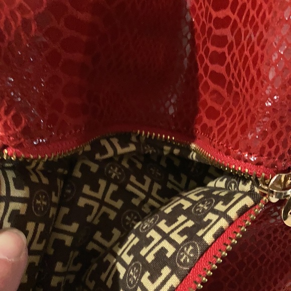 Tory Burch Bag/ clutch no bundles on this item - Picture 7 of 8